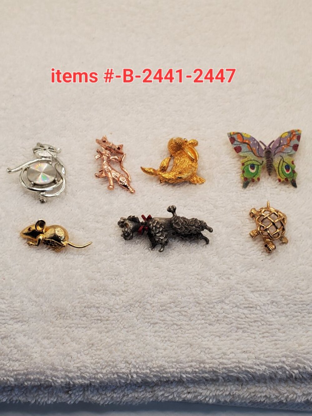 7 Animal Brooches , items # B-2441-2447, . wt. 66 grams.